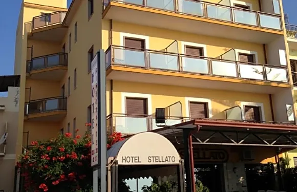 斯特拉託餐廳酒店