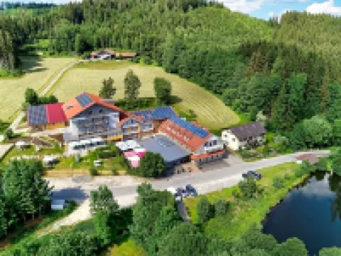 Wellnesshotel Deine Auszeit, Adults Only Hotels in Achslach