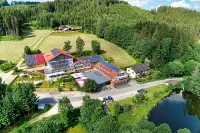 Wellnesshotel Deine Auszeit, Adults Only Các khách sạn ở Sankt Englmar