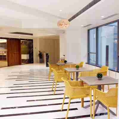 AJ Grand Hotel Dining/Meeting Rooms