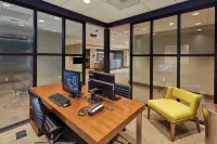 Hampton Inn & Suites Sacramento at Csus
