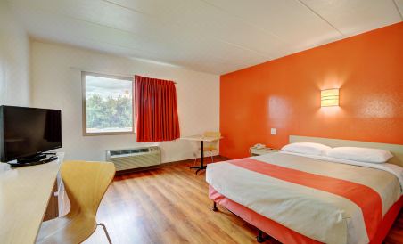 Motel 6-Seekonk, MA - Providence East - Housity