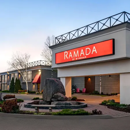 Ramada by Wyndham Cornwall