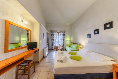 Grekis Beach Hotel and Apartments