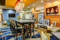 Hampton Inn & Suites Columbus Hotels in Columbus