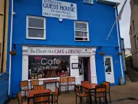 The Seafront Inn Holyhead - parking