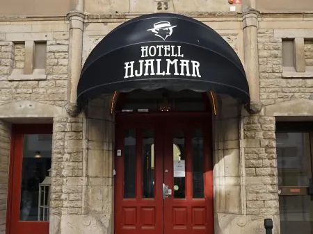 Hotell Hjalmar Отели в г. коммуна Эребру