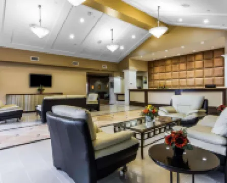 โรงแรมคลาเรียน คองคอร์ด/วอลนัทครีก