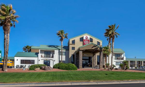 Best Western Plus Kings Inn Suites