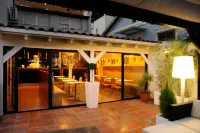 Hotel Domus - Bãi biển