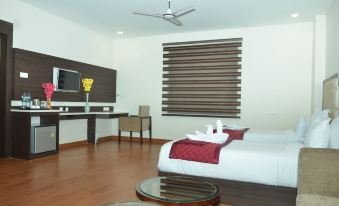 Hotel Grand SR - Housity