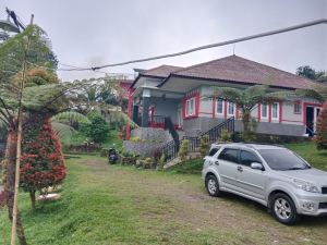 Villa Omega with Mountain View at Gunung Bunder Bogor