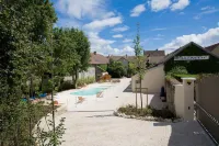 Logis Relais de la Source Hotels in Département Côte-d'Or