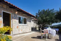 Guest House Simunovic Hotels near Elafitski otoci