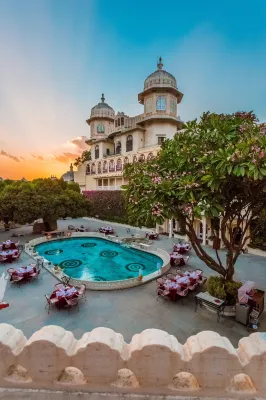 Shiv Niwas Palace by Hrh Group of Hotels Hoteles cerca de Jag Mandir - Palacio del Jardín del Lago