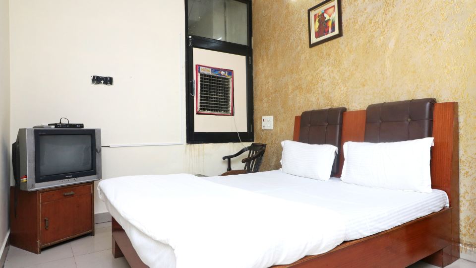 Spot on 45495 Satya Guest House