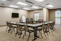 Comfort Suites Manheim - Lancaster Hotels in East Donegal Township
