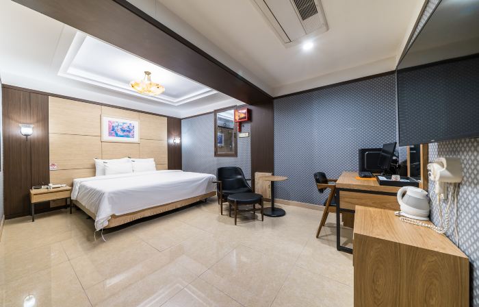Indeokwon Central Hotel