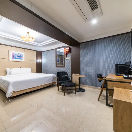 Indeokwon Central Hotel