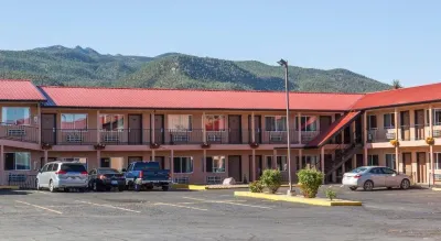 Mountain View Lodge Hotels in Brian Head