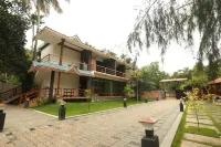 Lara Lake View Resort Hotels in Kulathoor