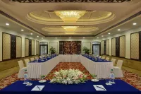 누르 어스 사바 팰리스