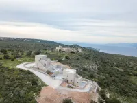 Vorino Luxury Villas - Homestays