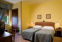 Hotel Il Corsaro فنادق في Isola Di Capo Rizzuto