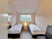 "Ethel" - 1.5km to the Fjord