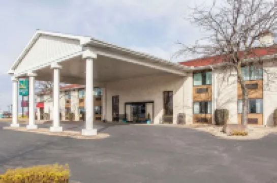 Quality Inn Milan-Sandusky Hotels in 