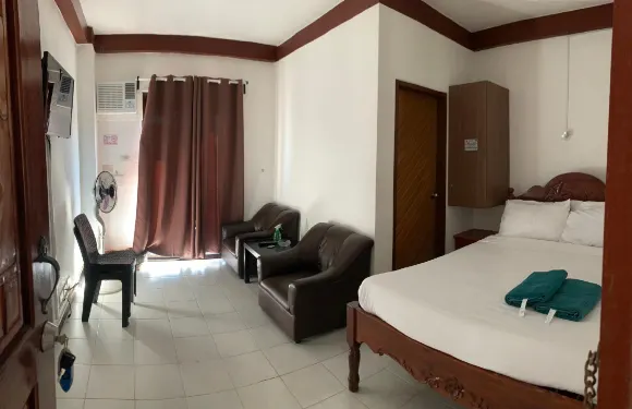 沖浪少女度假村