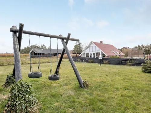 "Gizella" - 850m to the Fjord Hotels in Skjern