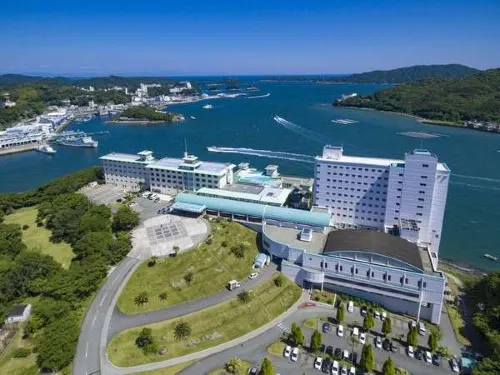 Toba Seaside Hotel