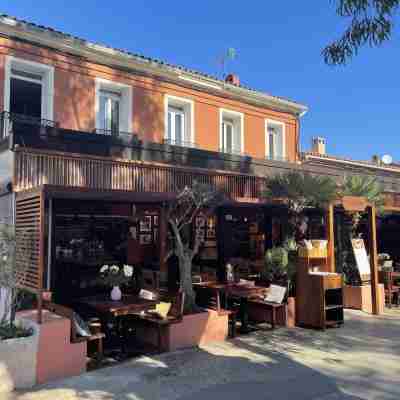 Hôtel-Restaurant L'Oustaou de Porquerolles Hotel Exterior