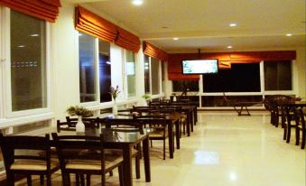 Phaiboonplace Hotel - Housity