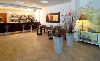 Hospedium Santana Hotel Restaurante - Housity