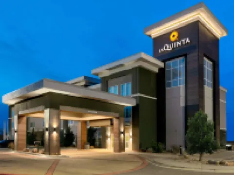 La Quinta Inn & Suites by Wyndham Clinton Historic Route 66 Hoteles en Condado de Custer