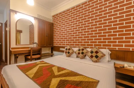 Hotel Mogul Palace - Near Masjid Bunder Mumbai Hotels near Mani Bhavan Gandhi Sangrahalaya