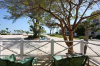Island Inn Hotels in Captiva