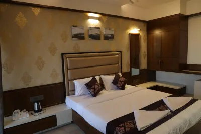 Blisss Hotel, Kolhapur Hôtels à : Gokul Shirgaon