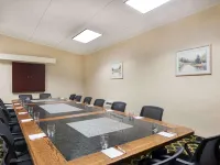 Ramada Plaza by Wyndham Portland Hotels in Portland