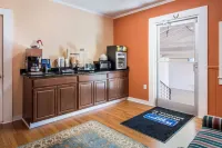 Rodeway Inn & Suites Hôtels à : Comte d'Oconee