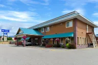 Canadas Best Value Inn and Suites Castlegar Hôtels à : Genelle