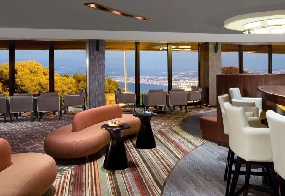 댄 파노라마 하이파 호텔