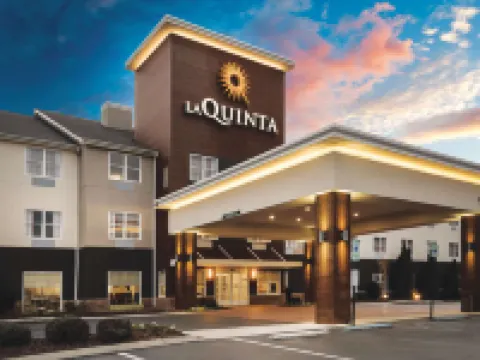 La Quinta Inn & Suites by Wyndham Chattanooga North - Hixson Hotels in Hixson