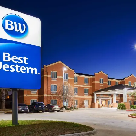 Best Western Lockhart Hotel  Suites