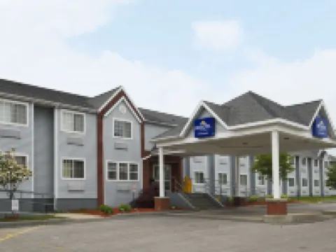 Microtel Inn & Suites by Wyndham Baldwinsville/Syracuse Hotels in Lysander