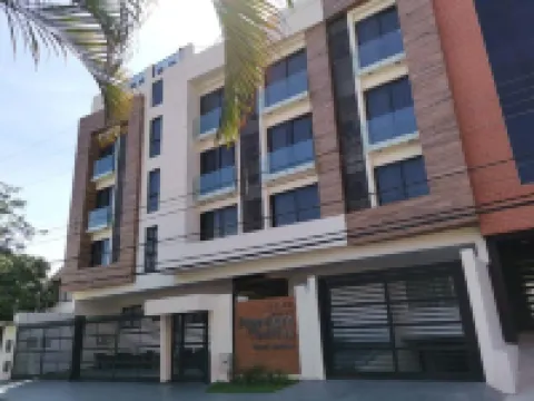 Premium Suites Deluxe Aparthotel Equipetrol