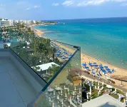 Silver Sands Beach Hotel - View biển