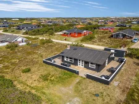 "Arbnora" - 400m from the Sea